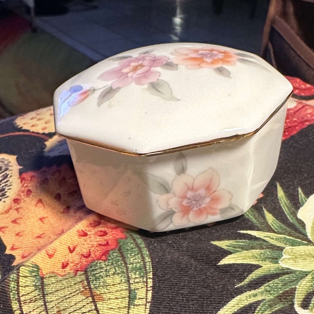 Floral Ceramic Trinket Box